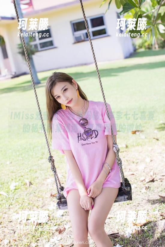 IMiss爱蜜社 - 独家揭秘：李李七七喜喜的秘书图集精选，真真假假的微妙