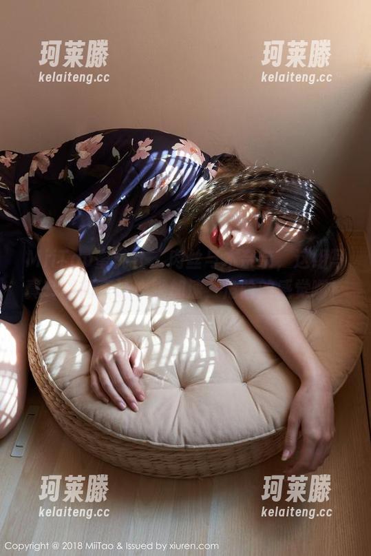 MiiTao蜜桃社-木奈奈 MiiTao蜜桃社 - 肉丝与木奈奈,这组写真套图简直让心跳加速,危险的感觉啊!
