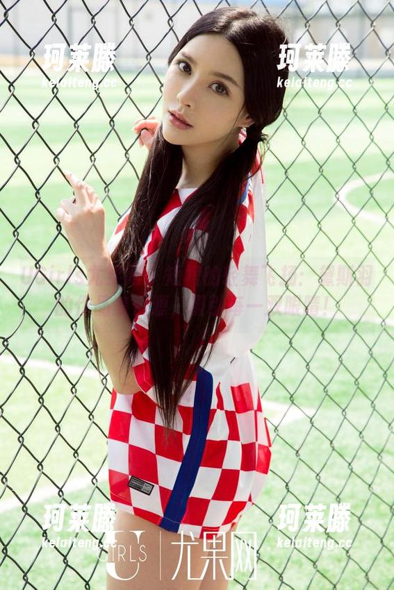 UGirls尤果网-黛斯羽 UGirls尤果网 - 短裙的轻舞飞扬:黛斯羽的作品集资源,吸引每一双眼睛!