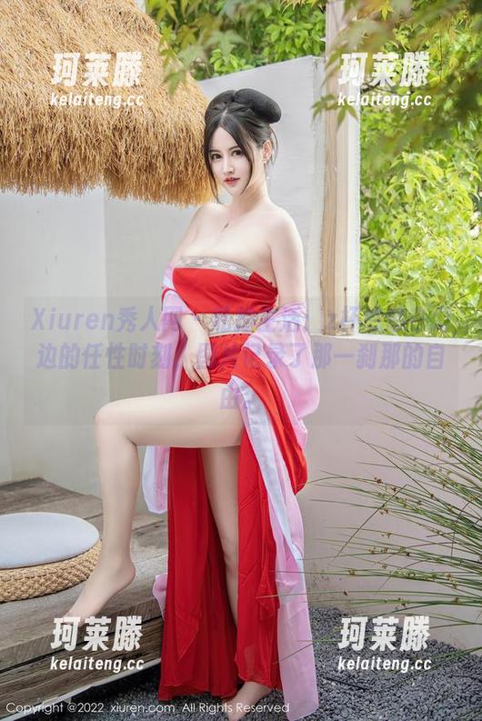 Xiuren秀人网 - 私拍生活：z杯悠悠在海边的任性时刻，图片记录了那一刹那的自由。