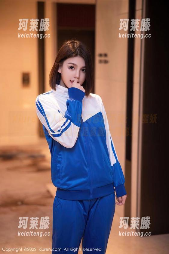 Xiuren秀人网 - 就问你敢不敢：小蛮妖_honey的裸足资源大揭秘！