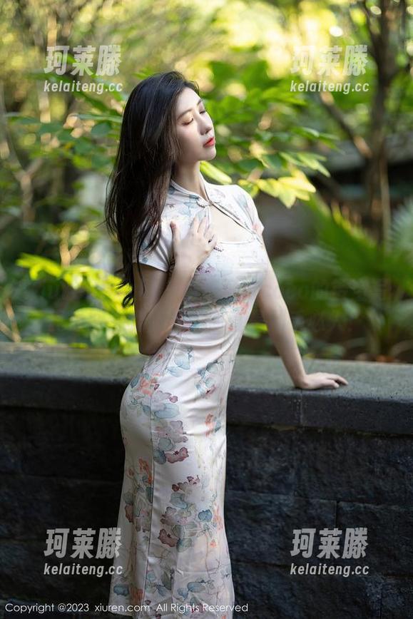 Xiuren秀人网-杨可可coco Xiuren秀人网 - 当杨可可coco的镂空写真原图遇到阳光,简直是剁手必入!