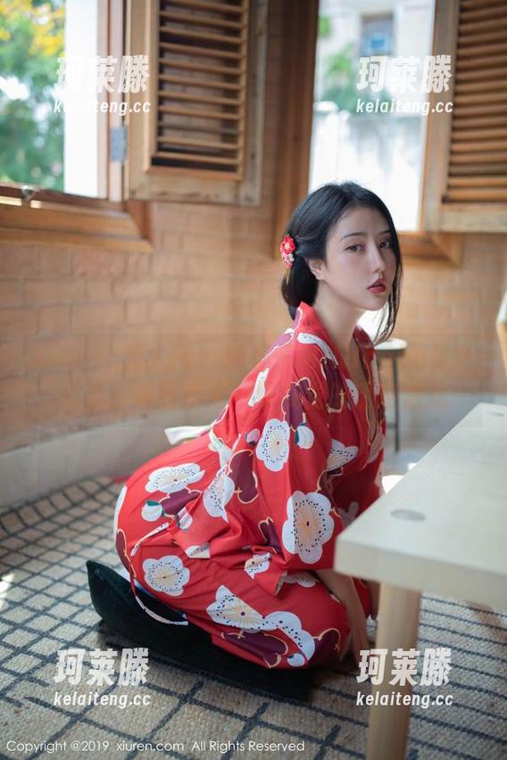 Xiuren秀人网 - 糯美子MINIbabe黑色写真：每张都是一场视觉的诱惑游戏