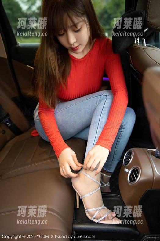 YouMi尤蜜荟-Angela小热巴 YouMi尤蜜荟 - 白裙下的Angela小热巴写真更新,瞬间点燃你的少女心!