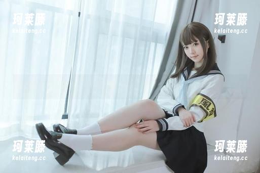 asagiriai(爱ちゃん)短裙套图：每一张都是心跳加速的瞬间！