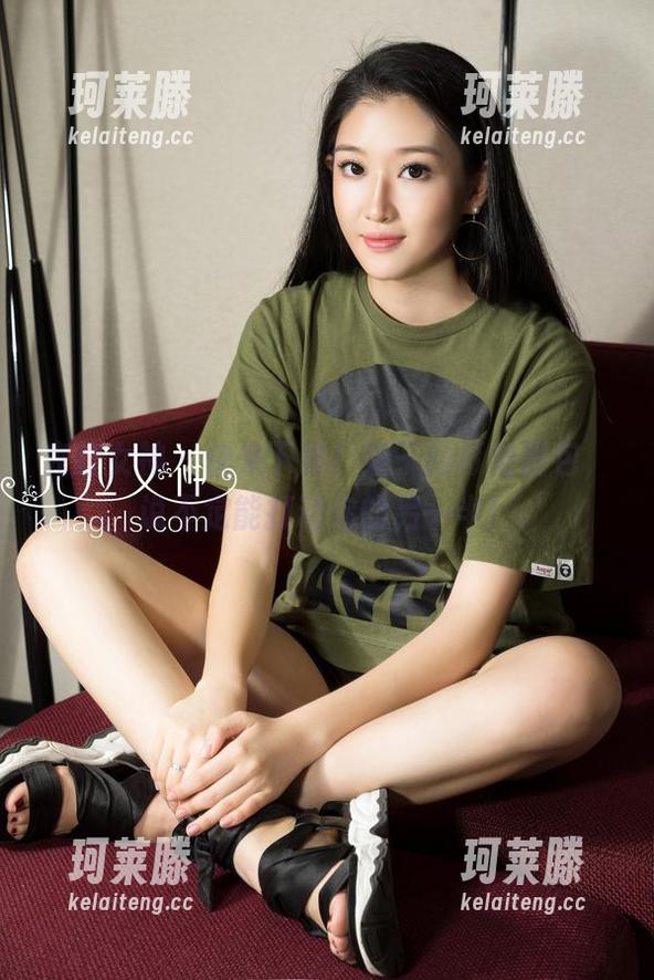 克拉女神 - 快来下载！妮子的可爱图包，说不定能打动你的另一半！