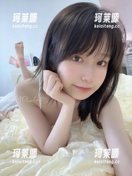 在发条少女yoki的婚纱中漫步：写真合集让心跳加速的瞬间