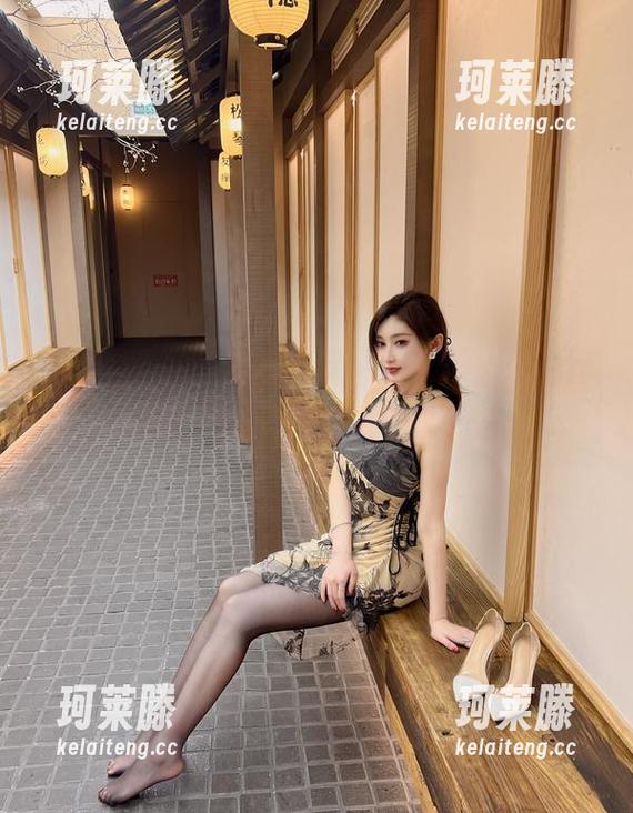 周妍希 微密圈 - 合集揭秘:周妍希丝袜中的那些小心思,真是让人心跳加速