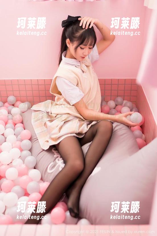嗲囡囡-欣欣Rubybaby 嗲囡囡 - 欣欣Rubybaby运动时的锻炼姿势,原图下载去,让你也想跟着健身了!