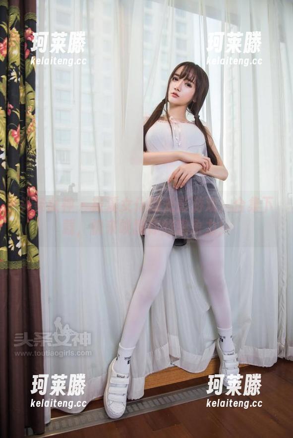 头条女神-筱溪 头条女神 - 筱溪女仆的光影游戏:合集下载,快来唤醒你的想象力!