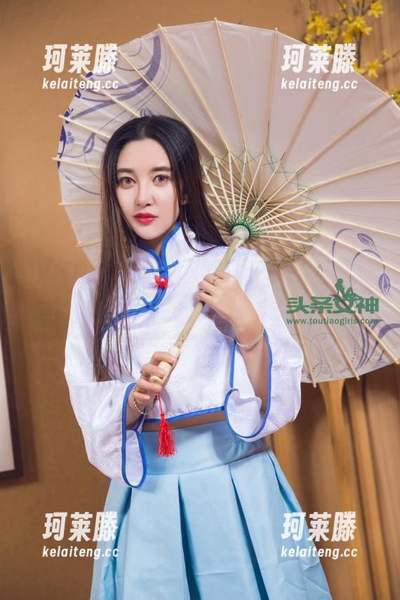 头条女神-美纳子 头条女神 - 轻松浪漫,美纳子短裤美图更新,让每一个回眸变得动人!