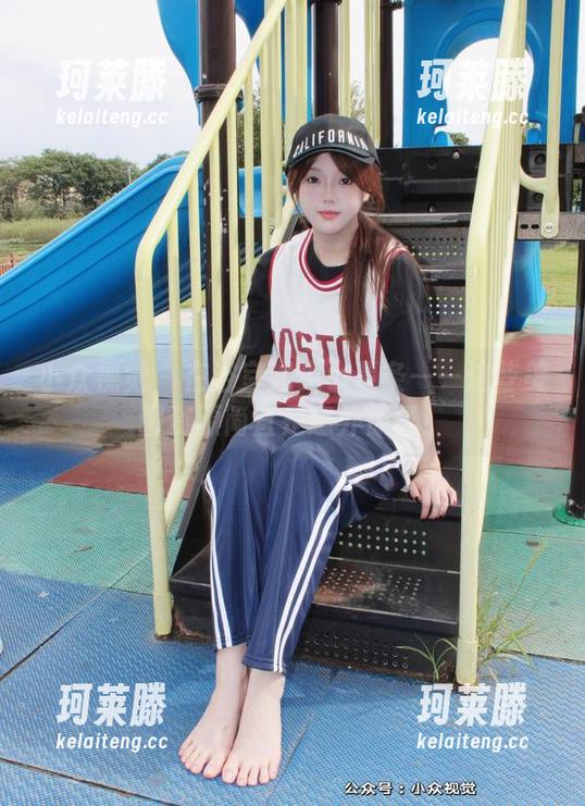 小众视觉-小薯条 小众视觉 - 在浴室遇见小薯条——这些美图资源简直是意外惊喜!