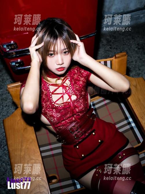 柒柒不可爱 探索柒柒不可爱的全套,剧情图片中充满无限联想。
