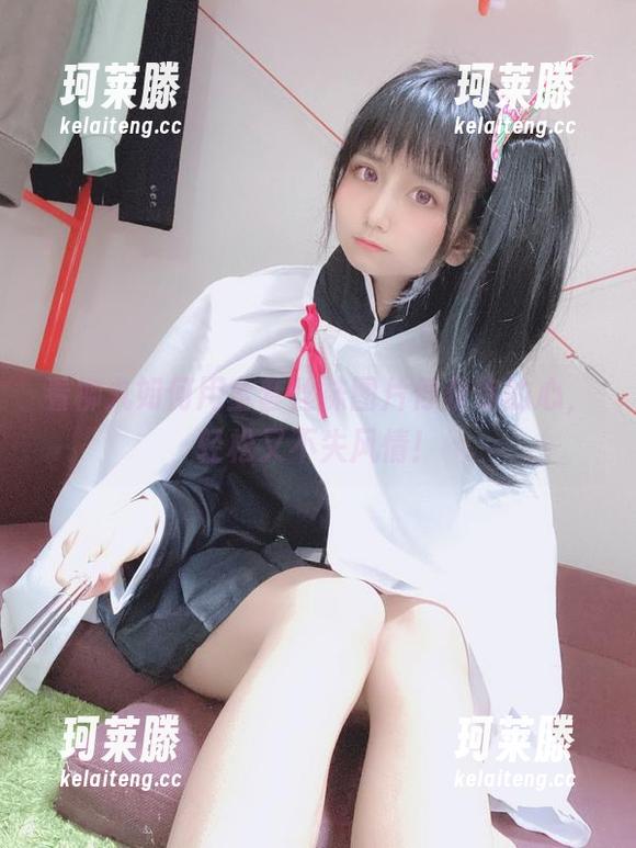 看柳丸如何用全套丝袜图片俘获你的心，轻松又不失风情！