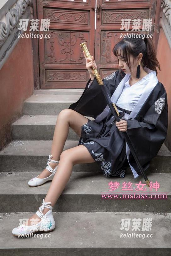 梦丝女神-璇璇 梦丝女神 - 璇璇的美图集,制服与幻想的完美结合