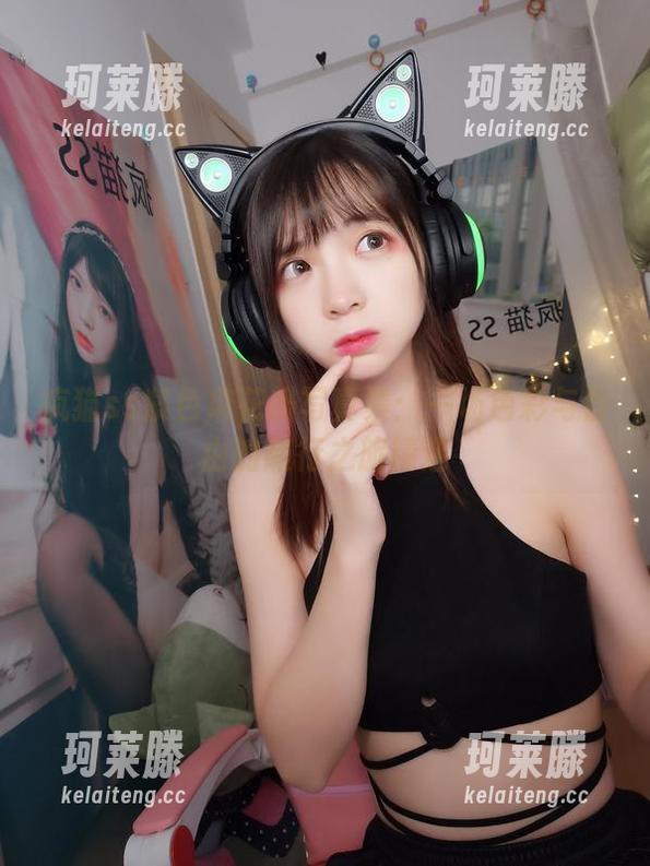 疯猫ss紫色麻花辫写真集：一场色彩与自由的随行之旅精选