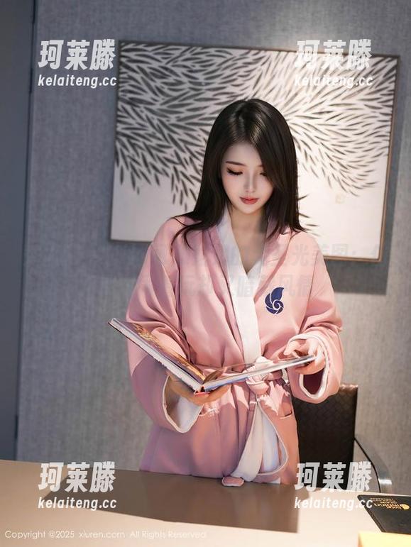 秀人网-Niki可雅 秀人网 - Niki可雅姐姐的无圣光美图:仿佛在闹着玩却又暗藏风情
