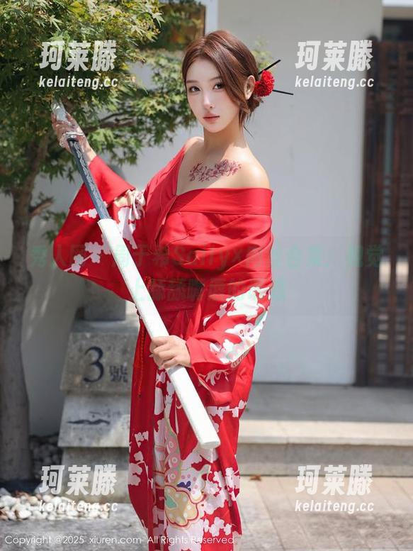 秀人网 - 周于希Sally×肉丝合集：视觉上舔舔嘴唇的诱惑