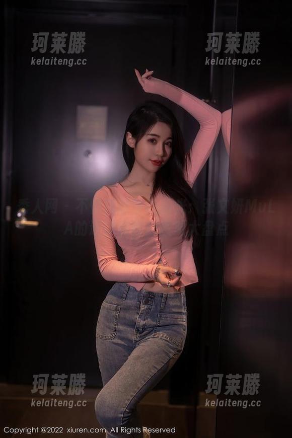 秀人网 - 不怕辣眼睛的眼光：张文妍MuLA的连体衣作品资源大盘点