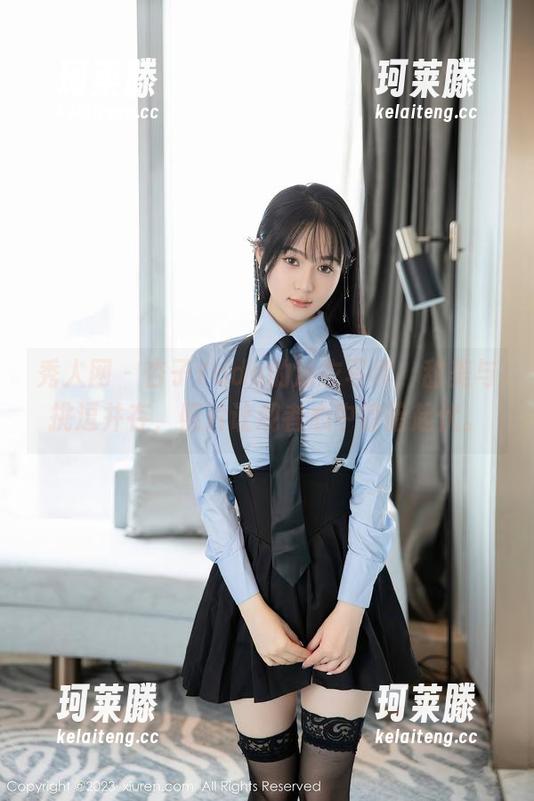 秀人网-杏子Yada 秀人网 - 杏子Yada的泳衣写真,甜美与挑逗并存,照片让观者心中暗暗起伏。