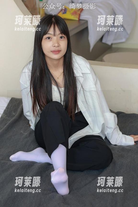 绮梦摄影-yaya 绮梦摄影 - yaya珍藏版无水印私拍图集,原汁原味,真实诱惑!