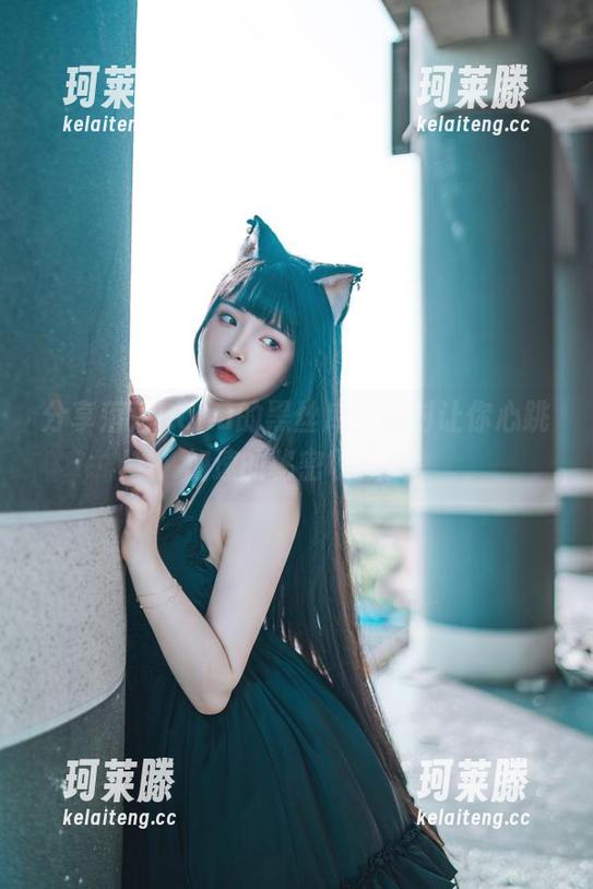 分享落落Raku的黑丝库，绝对让你心跳加速的秘密收藏！