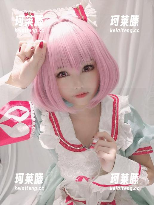看蜜汁猫裘如何用纯白COS征服世界，下载前请准备好面纸！