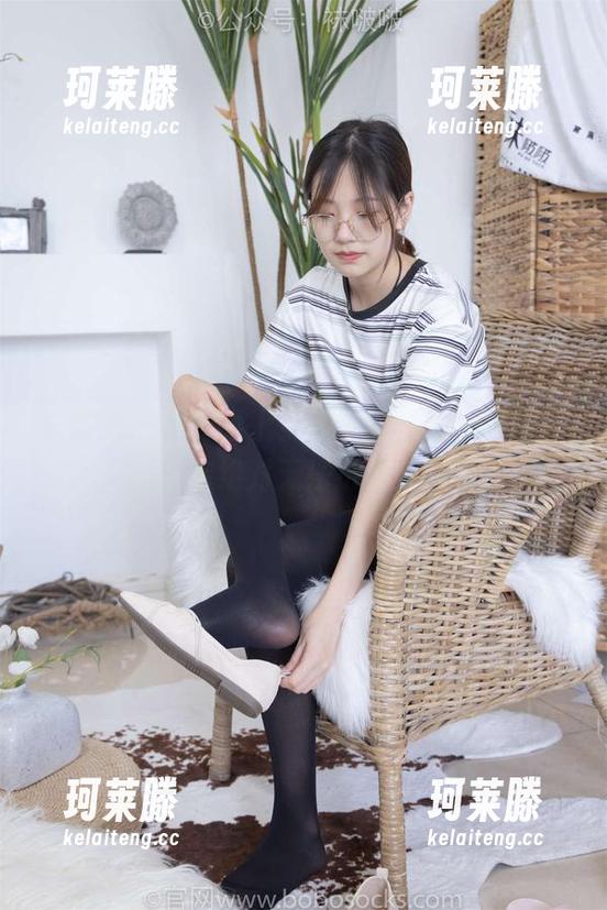 袜啵啵 - 免费奉上！稚予女神的那些图，你绝对无法抗拒！