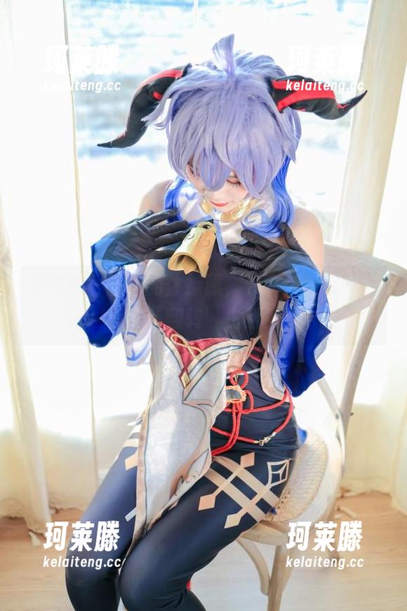 里见年一 里见年一与她的体操服,分享如何在家也能‘翻转’生活!