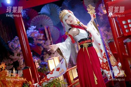 有种加冕叫阿包也是兔娘：5月全集原图，直击你的内心深处。