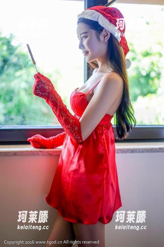 青豆客-Lee小棠 青豆客 - 图包大揭秘!Lee小棠的网袜魅力,能否捕获你的心?