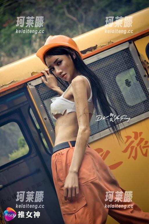 青豆客 - 刘钰儿黑色图集分享！哇，黑色真的不只属于夜晚哦！