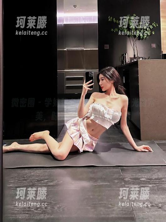 微密圈 - 学妹黎允熙baby：无圣光的完美，时光在这里都变得柔和