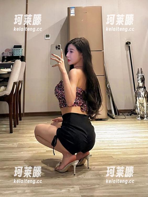 微密圈 - 有水，有阳光，还有黎允熙baby的泳装写真集，快来下载，连心情都能晒成焦糖！